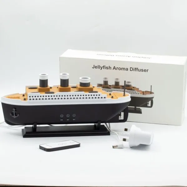 Ship Model Puff Effect Aroma Diffuser with Colour-Changing LED
