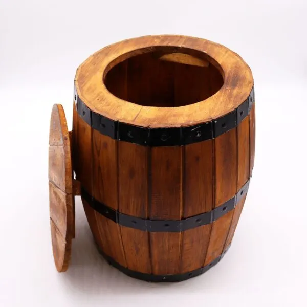 bG9jYWw6Ly9tZWRpYS9TUC8wQy82MFIzMEMxRzZSV0swQ1NQLzZjZWY0MGNmLmpwZWc.webp Beer Barrel Stool and Parasol Stand – Natural Wood 38 x 32 cm